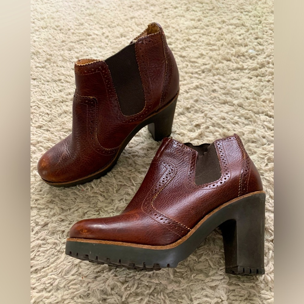 Sperry high heel boots